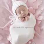 -- Ribbed Pixie Hat -- Pale Pink -- Photography..